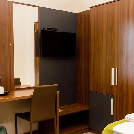 B&B Ven Diofa De Lux Panzio 4*