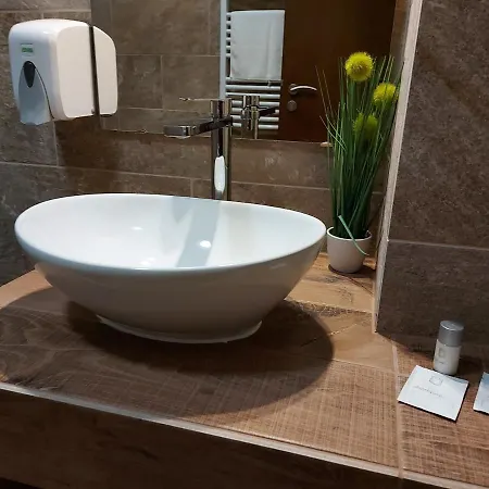 Ven Diofa De Lux Panzio B&B