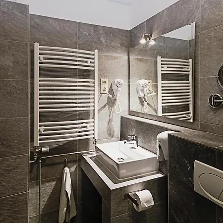 B&B Ven Diofa De Lux Panzio 세게드