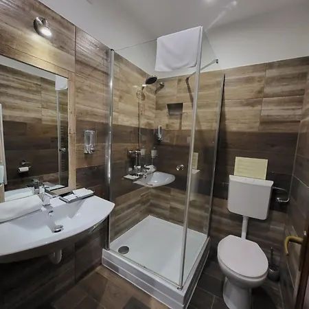 B&B Ven Diofa De Lux Panzio