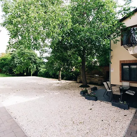 住宿加早餐酒店 Ven Diofa De Lux Panzio 塞格德